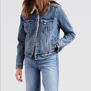 Levi’s Original Sherpa Trucker Jacket
